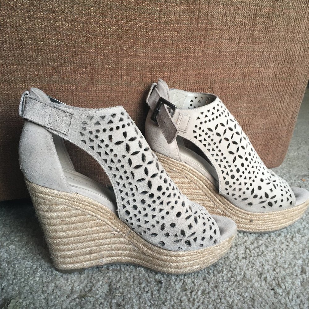 Comfortable Marc Fisher Helda Wedge Sandal
